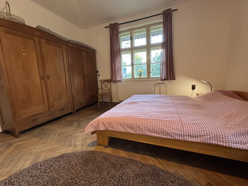 Ložnice s parketami