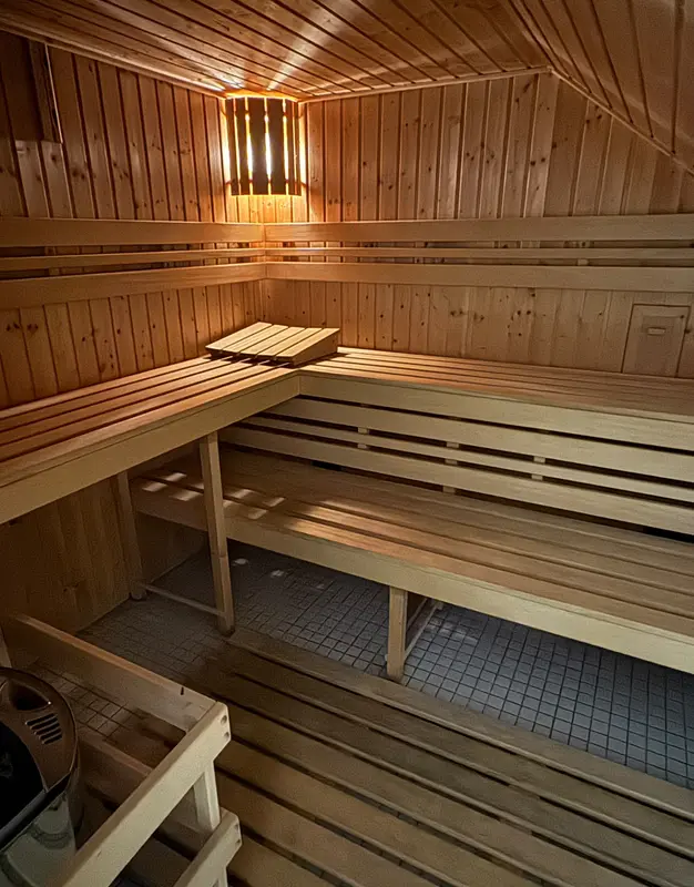 Rozehřátá finská sauna